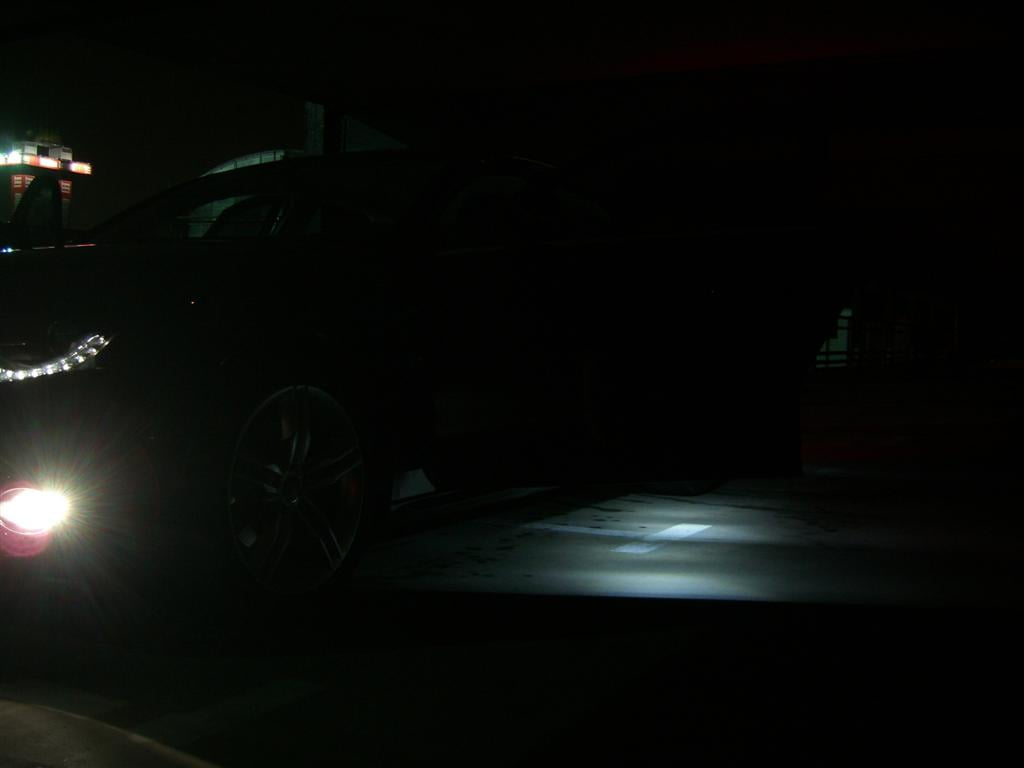 Audi A4 8K B8 LED Innenbeleuchtung Umbau - Cool Car - Fahrzeugcodierung und  Nachrüstungen