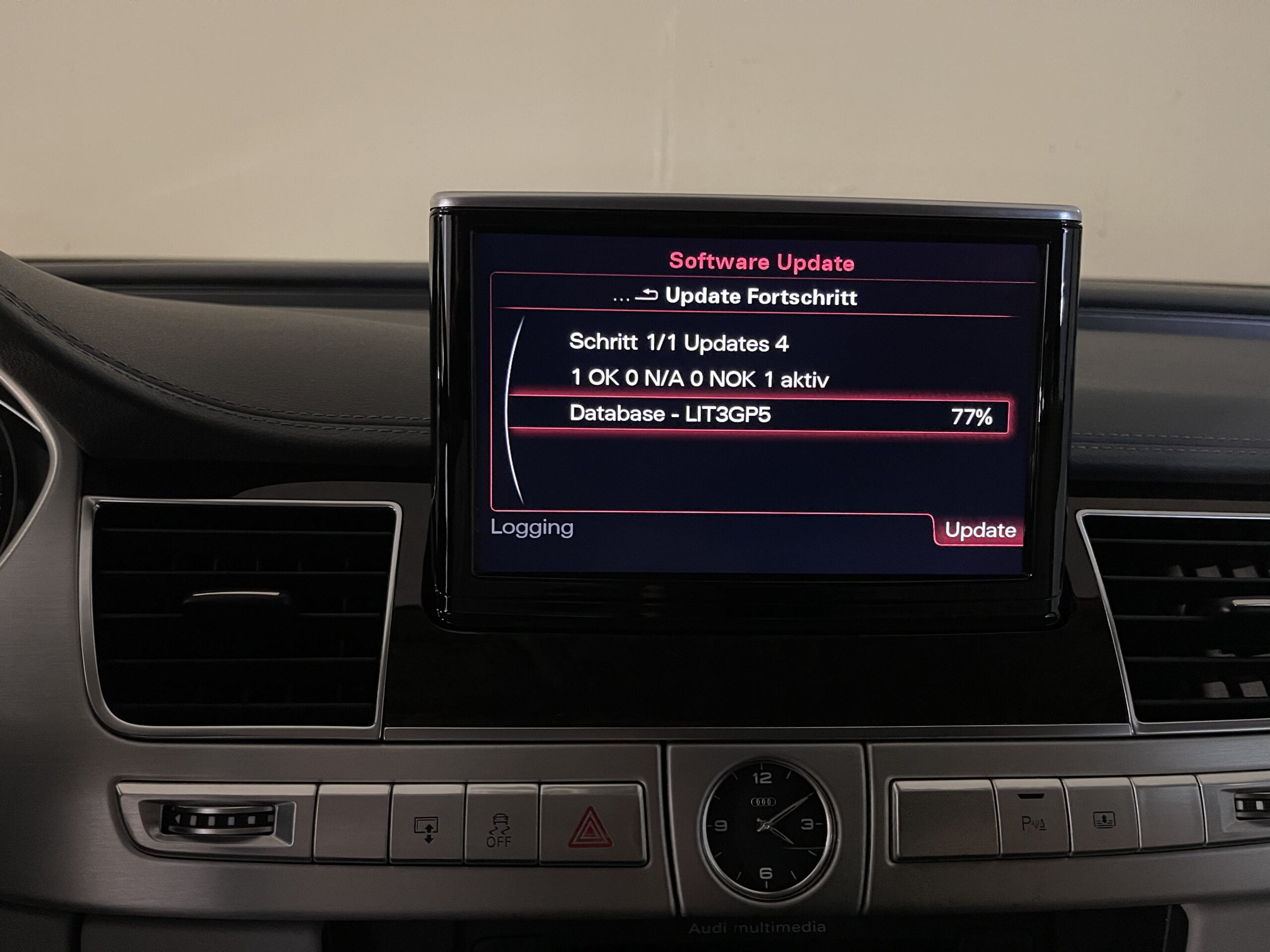 Audi Q5 8R CarPlay Android Auto nachrüsten - Cool Car - Fahrzeugcodierung  und Nachrüstungen